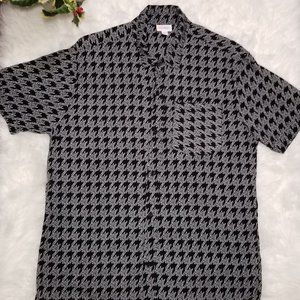 ▪︎LULAROE - Short Sleeve Casual Stripe Shirt (M1-17)